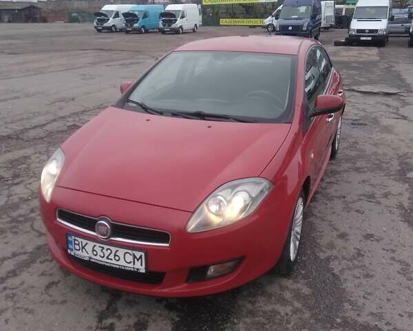 Красный Фиат Браво, объемом двигателя 1.37 л и пробегом 250 тыс. км за 5300 $, фото 8 на Automoto.ua