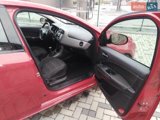 Червоний Фіат Браво, об'ємом двигуна 1.37 л та пробігом 255 тис. км за 5900 $, фото 3 на Automoto.ua