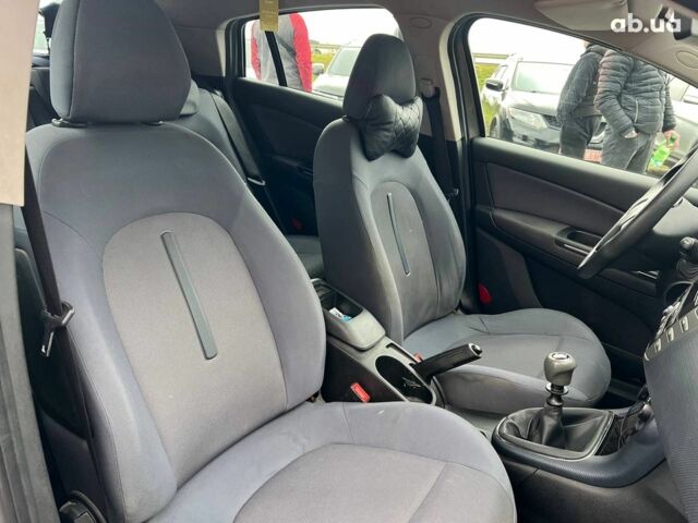 Серый Фиат Браво, объемом двигателя 1.9 л и пробегом 194 тыс. км за 4890 $, фото 30 на Automoto.ua