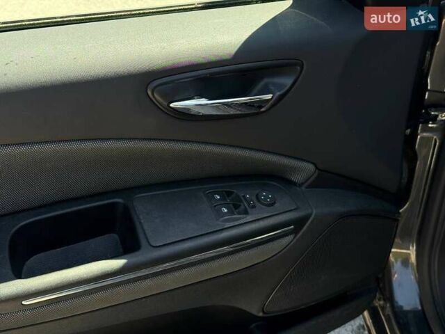 Серый Фиат Браво, объемом двигателя 1.91 л и пробегом 220 тыс. км за 5300 $, фото 14 на Automoto.ua