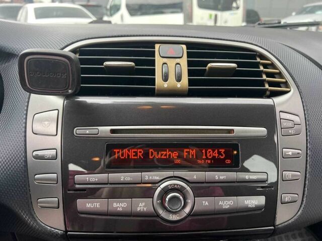 Сірий Фіат Браво, об'ємом двигуна 4 л та пробігом 194 тис. км за 4890 $, фото 21 на Automoto.ua