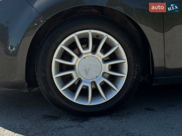 Серый Фиат Браво, объемом двигателя 1.91 л и пробегом 220 тыс. км за 5300 $, фото 5 на Automoto.ua