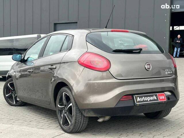 Серый Фиат Браво, объемом двигателя 1.9 л и пробегом 194 тыс. км за 4890 $, фото 5 на Automoto.ua