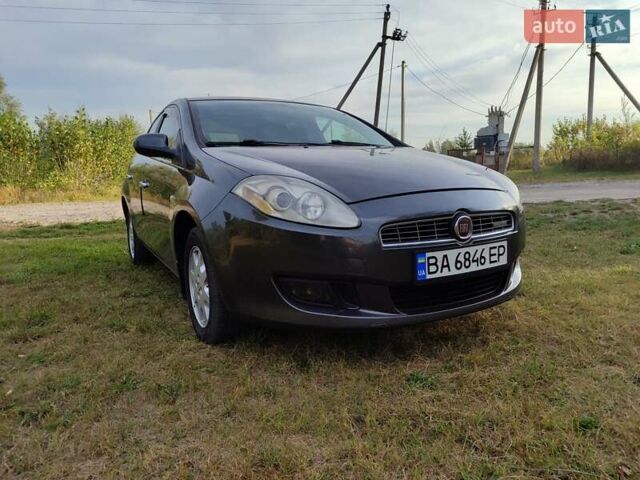 Фиат Браво 2009 в Золотоноше на Automoto.ua Серый Фиат Браво, объемом двигателя 1.6 л и пробегом 229 тыс. км за 4950 $, фото 35 на Automoto.ua