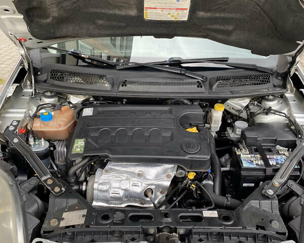 Фиат Браво 2010 в Львове на Automoto.ua Серый Фиат Браво, объемом двигателя 1.6 л и пробегом 241 тыс. км за 5500 $, фото 9 на Automoto.ua