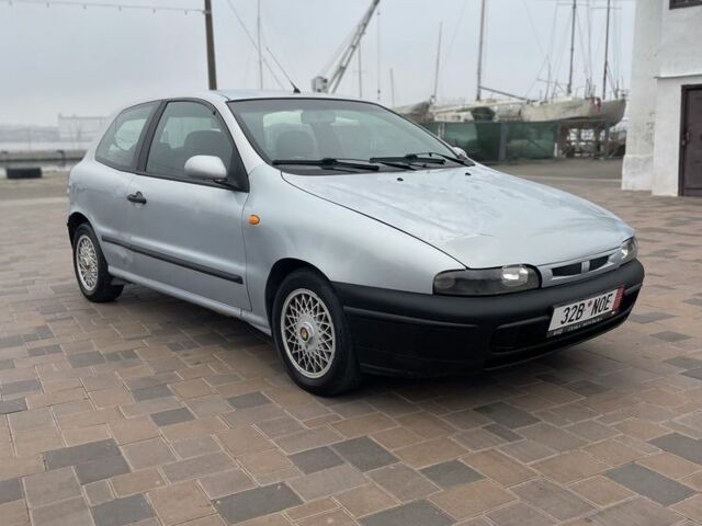 Серый Фиат Браво, объемом двигателя 1.2 л и пробегом 180 тыс. км за 1299 $, фото 2 на Automoto.ua