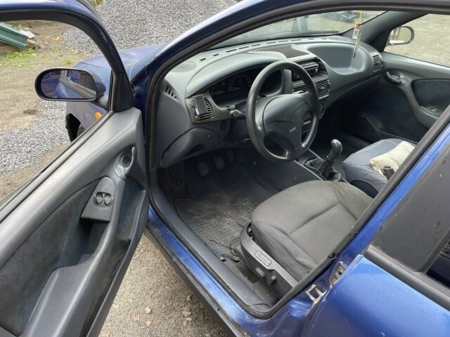 Синий Фиат Браво, объемом двигателя 1.6 л и пробегом 520 тыс. км за 1100 $, фото 7 на Automoto.ua