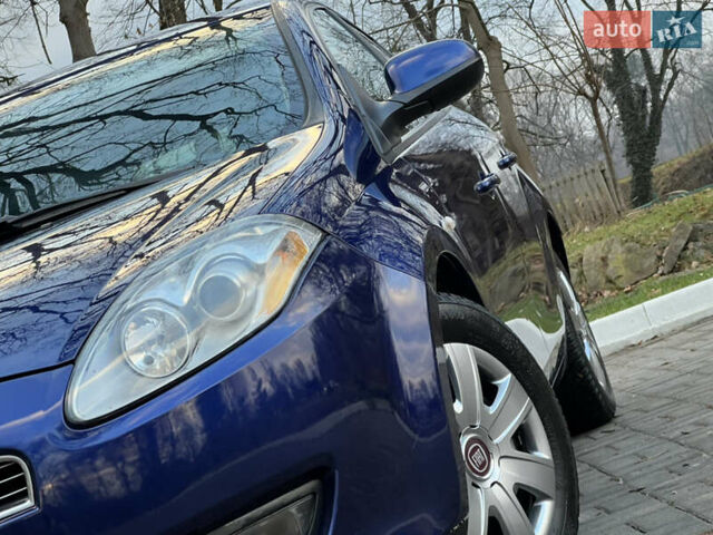 Синий Фиат Браво, объемом двигателя 1.6 л и пробегом 287 тыс. км за 4350 $, фото 24 на Automoto.ua