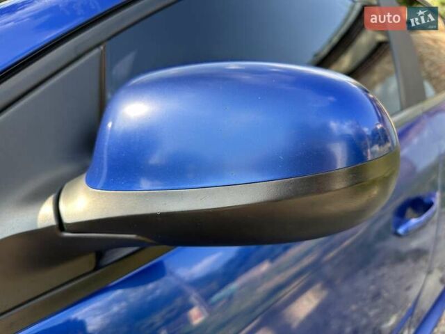 Синій Фіат Браво, об'ємом двигуна 1.37 л та пробігом 213 тис. км за 6200 $, фото 11 на Automoto.ua