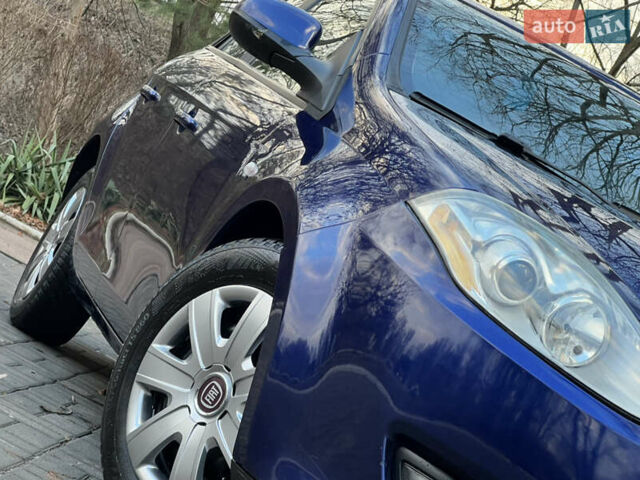 Синий Фиат Браво, объемом двигателя 1.6 л и пробегом 287 тыс. км за 4350 $, фото 12 на Automoto.ua