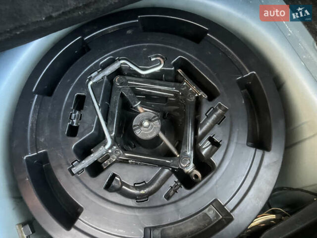 Синий Фиат Браво, объемом двигателя 1.6 л и пробегом 287 тыс. км за 4350 $, фото 108 на Automoto.ua