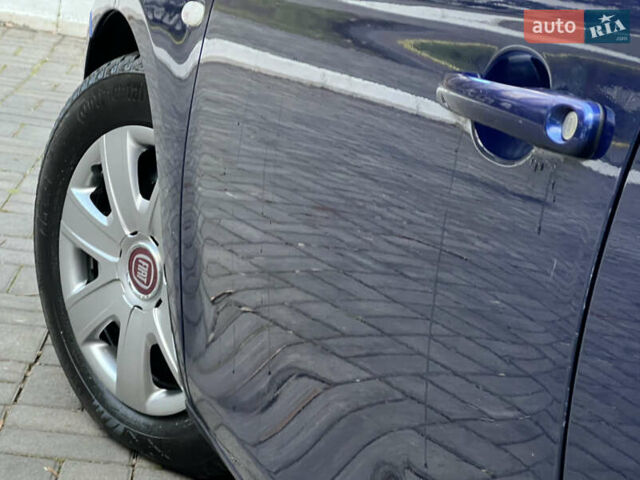 Синий Фиат Браво, объемом двигателя 1.6 л и пробегом 287 тыс. км за 4350 $, фото 47 на Automoto.ua