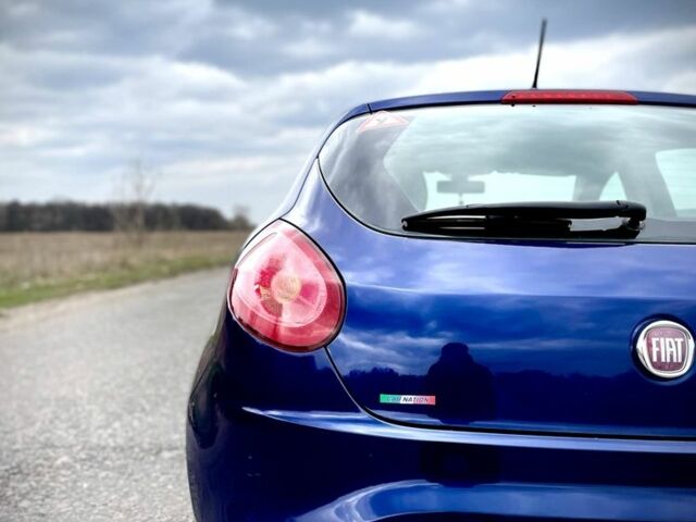 Синий Фиат Браво, объемом двигателя 1.4 л и пробегом 200 тыс. км за 4900 $, фото 4 на Automoto.ua