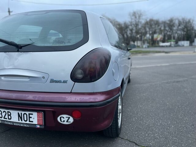 Синий Фиат Браво, объемом двигателя 1.2 л и пробегом 190 тыс. км за 1200 $, фото 8 на Automoto.ua