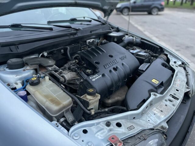 Синий Фиат Браво, объемом двигателя 1.2 л и пробегом 190 тыс. км за 1200 $, фото 18 на Automoto.ua