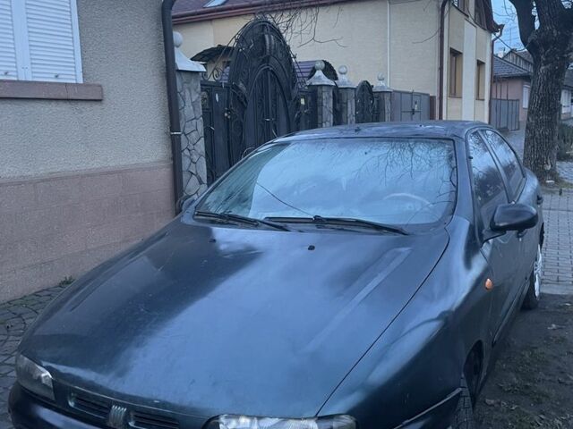 Зелений Фіат Браво, об'ємом двигуна 1.6 л та пробігом 150 тис. км за 1000 $, фото 1 на Automoto.ua