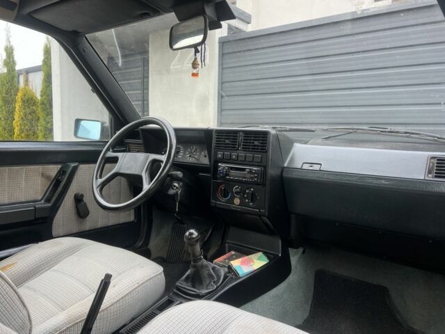 Белый Фиат Крома, объемом двигателя 2 л и пробегом 250 тыс. км за 899 $, фото 10 на Automoto.ua