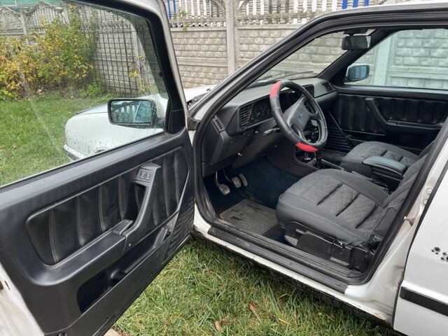 Білий Фіат Croma, об'ємом двигуна 2 л та пробігом 250 тис. км за 650 $, фото 9 на Automoto.ua