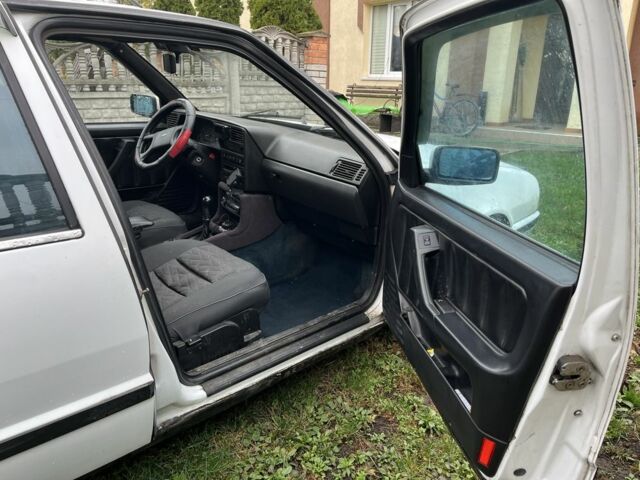 Білий Фіат Croma, об'ємом двигуна 2 л та пробігом 250 тис. км за 650 $, фото 10 на Automoto.ua