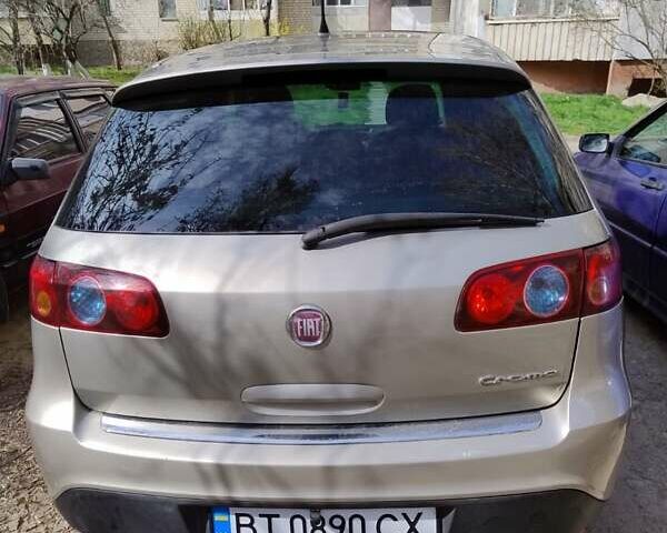 Бежевый Фиат Крома, объемом двигателя 1.9 л и пробегом 260 тыс. км за 6200 $, фото 1 на Automoto.ua