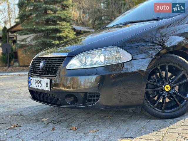 Черный Фиат Крома, объемом двигателя 2.4 л и пробегом 270 тыс. км за 4200 $, фото 4 на Automoto.ua