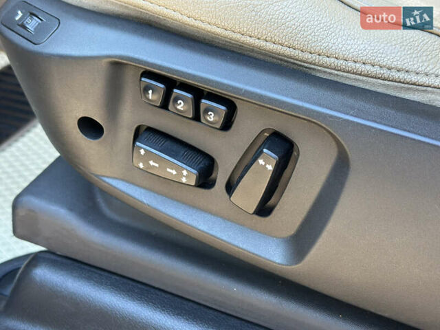 Черный Фиат Крома, объемом двигателя 2.4 л и пробегом 270 тыс. км за 4200 $, фото 54 на Automoto.ua