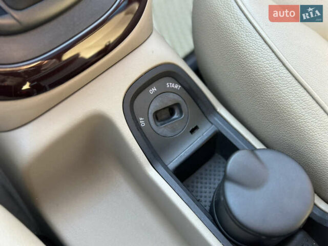 Черный Фиат Крома, объемом двигателя 2.4 л и пробегом 270 тыс. км за 4200 $, фото 49 на Automoto.ua