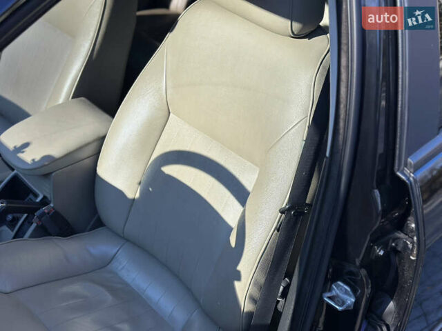 Черный Фиат Крома, объемом двигателя 2.4 л и пробегом 270 тыс. км за 4200 $, фото 53 на Automoto.ua