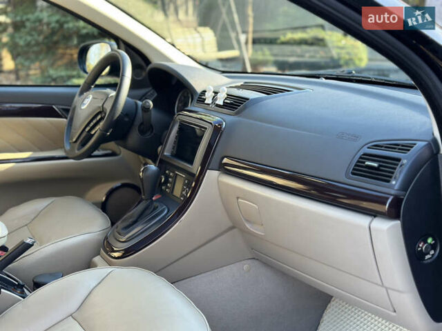 Черный Фиат Крома, объемом двигателя 2.4 л и пробегом 270 тыс. км за 4200 $, фото 58 на Automoto.ua