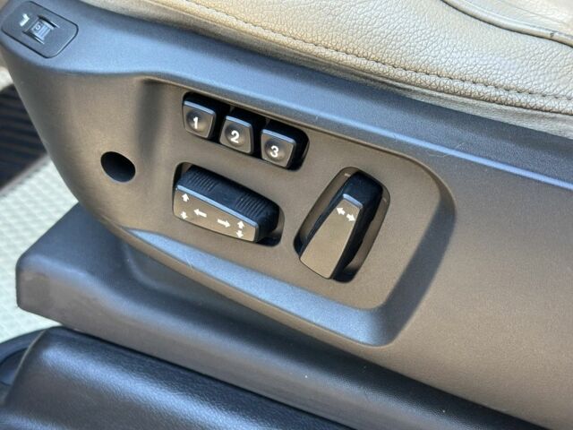 Черный Фиат Крома, объемом двигателя 2.4 л и пробегом 270 тыс. км за 4300 $, фото 12 на Automoto.ua