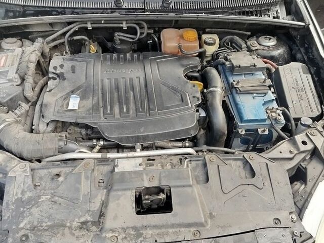 Чорний Фіат Croma, об'ємом двигуна 2.4 л та пробігом 330 тис. км за 5700 $, фото 9 на Automoto.ua