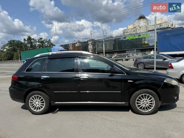 Черный Фиат Крома, объемом двигателя 1.91 л и пробегом 381 тыс. км за 4999 $, фото 7 на Automoto.ua