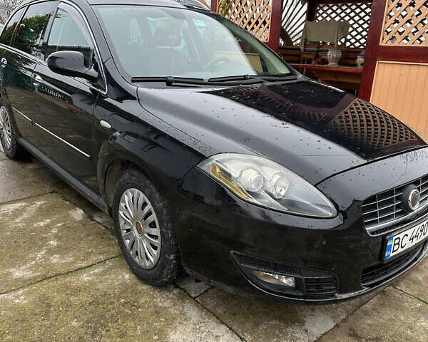 Черный Фиат Крома, объемом двигателя 1.91 л и пробегом 280 тыс. км за 5500 $, фото 3 на Automoto.ua