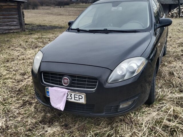 Чорний Фіат Croma, об'ємом двигуна 0 л та пробігом 214 тис. км за 7100 $, фото 1 на Automoto.ua