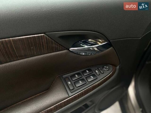 Коричневый Фиат Крома, объемом двигателя 2.39 л и пробегом 228 тыс. км за 7490 $, фото 14 на Automoto.ua