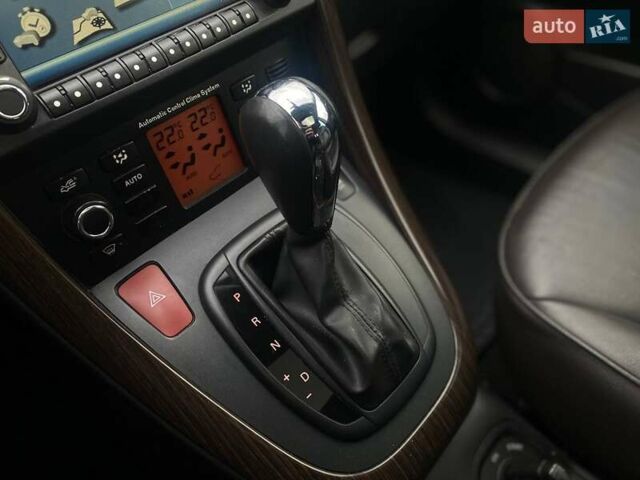 Коричневый Фиат Крома, объемом двигателя 2.39 л и пробегом 228 тыс. км за 7490 $, фото 34 на Automoto.ua