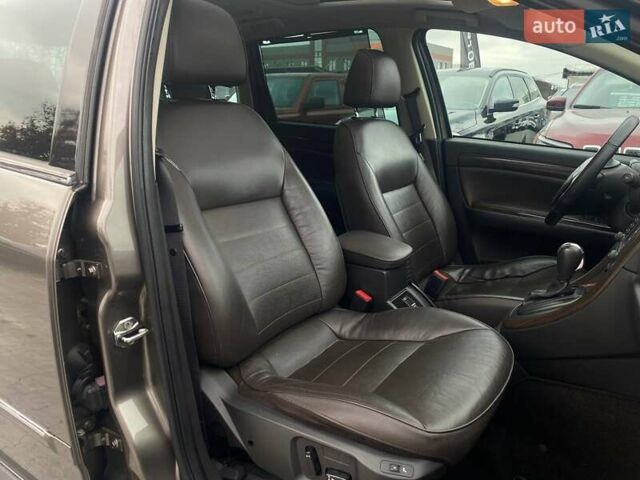 Коричневый Фиат Крома, объемом двигателя 2.39 л и пробегом 228 тыс. км за 7490 $, фото 22 на Automoto.ua