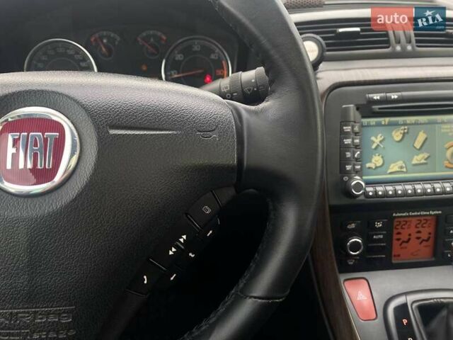 Коричневый Фиат Крома, объемом двигателя 2.39 л и пробегом 228 тыс. км за 7490 $, фото 40 на Automoto.ua