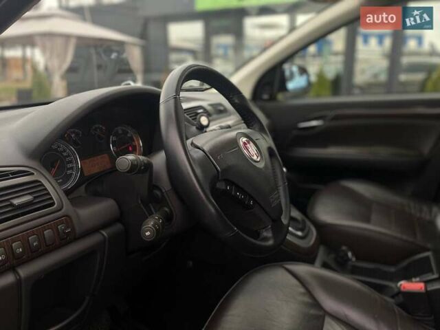 Коричневый Фиат Крома, объемом двигателя 2.39 л и пробегом 228 тыс. км за 7490 $, фото 16 на Automoto.ua