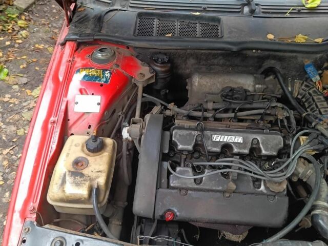 Красный Фиат Крома, объемом двигателя 2 л и пробегом 1 тыс. км за 1000 $, фото 6 на Automoto.ua