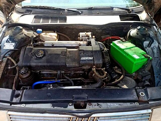 Фиат Крома, объемом двигателя 2.5 л и пробегом 200 тыс. км за 1000 $, фото 4 на Automoto.ua