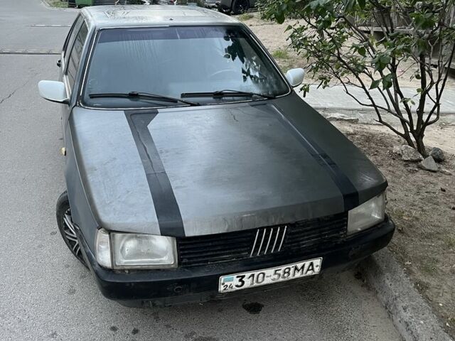 Серый Фиат Крома, объемом двигателя 2 л и пробегом 200 тыс. км за 728 $, фото 3 на Automoto.ua