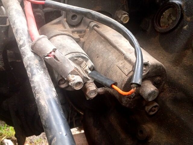 Серый Фиат Крома, объемом двигателя 2 л и пробегом 0 тыс. км за 360 $, фото 2 на Automoto.ua