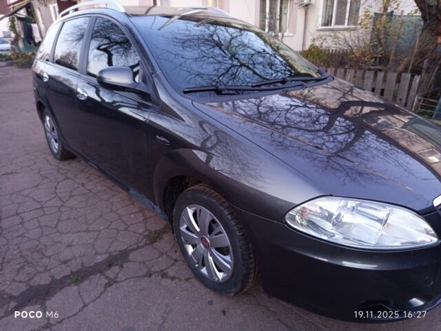 Сірий Фіат Croma, об'ємом двигуна 1.8 л та пробігом 237 тис. км за 4000 $, фото 6 на Automoto.ua
