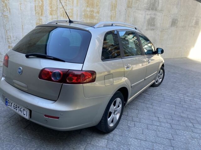 Серый Фиат Крома, объемом двигателя 1.9 л и пробегом 430 тыс. км за 5500 $, фото 5 на Automoto.ua