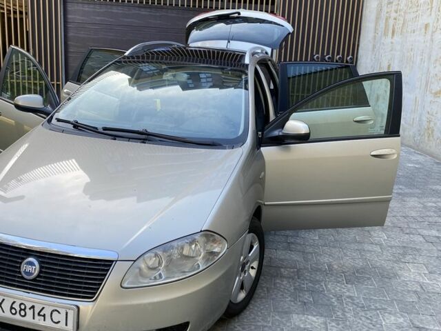 Серый Фиат Крома, объемом двигателя 1.9 л и пробегом 430 тыс. км за 5500 $, фото 17 на Automoto.ua