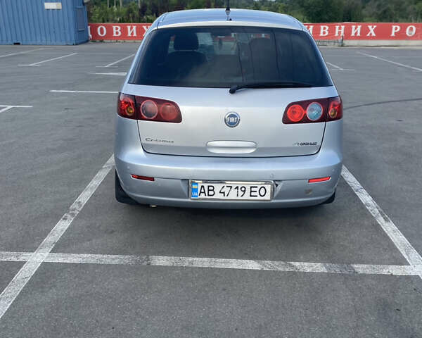 Сірий Фіат Croma, об'ємом двигуна 2.2 л та пробігом 190 тис. км за 5999 $, фото 1 на Automoto.ua