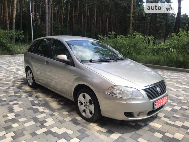 Сірий Фіат Croma, об'ємом двигуна 1.8 л та пробігом 293 тис. км за 4299 $, фото 1 на Automoto.ua