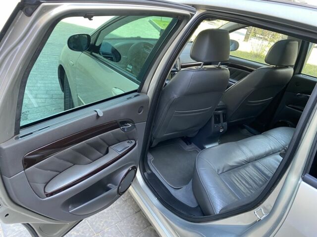 Серый Фиат Крома, объемом двигателя 1.9 л и пробегом 430 тыс. км за 5500 $, фото 12 на Automoto.ua