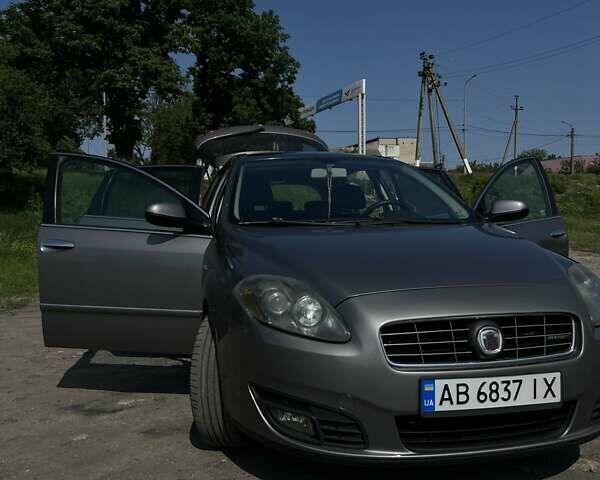 Серый Фиат Крома, объемом двигателя 1.91 л и пробегом 259 тыс. км за 6000 $, фото 18 на Automoto.ua